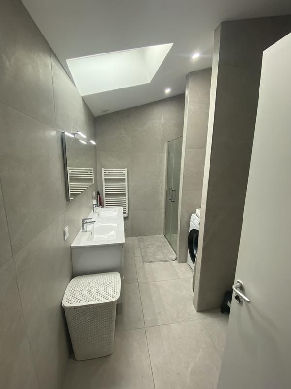 Duplex - 77 m² - 4 pièces