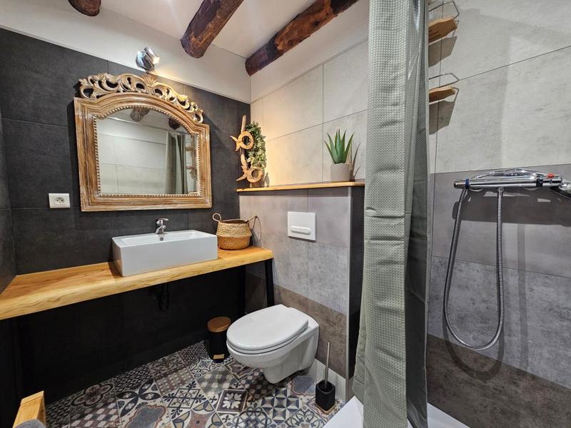 Maison - 459 m² - 10 pièces