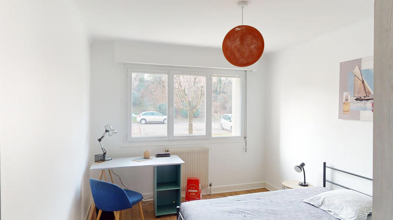 Appartement - 94 m² - 4 pièces