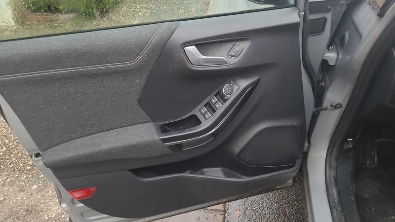 Ford Puma 1.0 Ecoboost 125 Hybrid Mhev Titanium - Première main