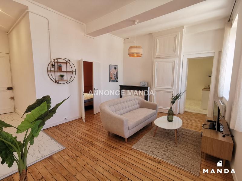 Chambre - 10 m² - 4 pièces