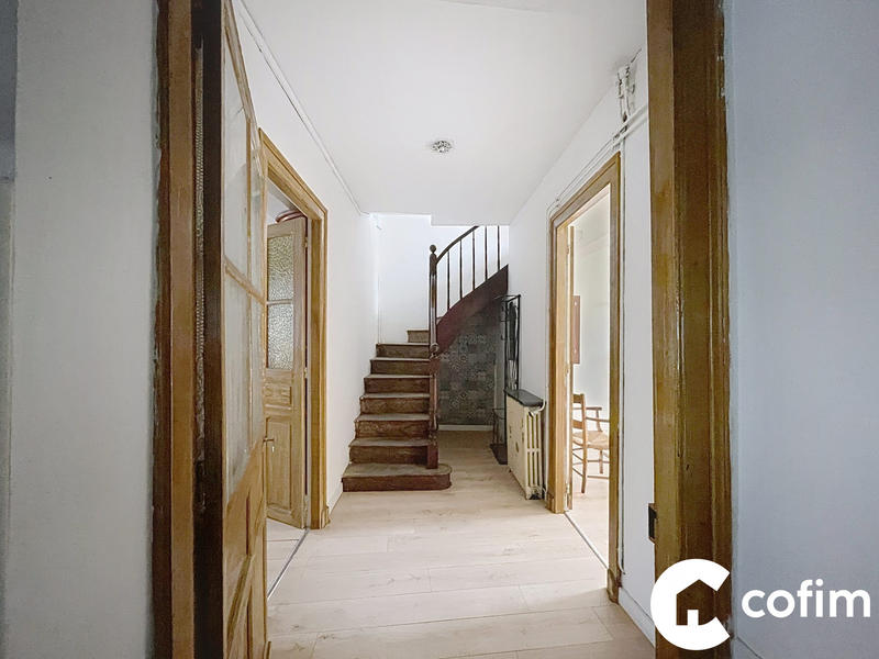 Maison - 165 m² - 6 pièces