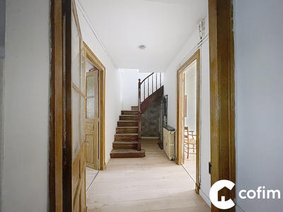 Maison - 165 m² - 6 pièces