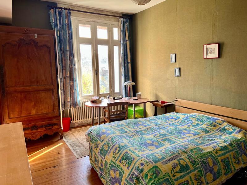 Maison - 362 m² - 11 pièces