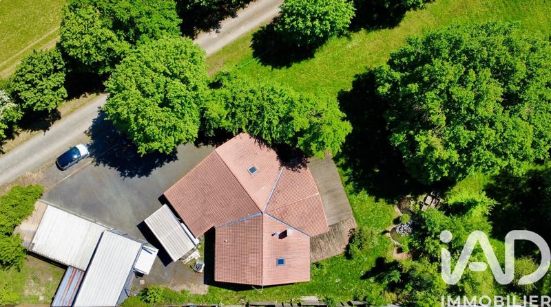 Maison - 184 m² - 6 pièces