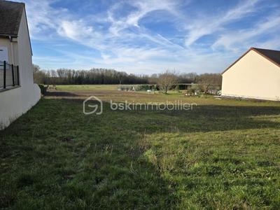 Terrain industriel - 1 699 m²