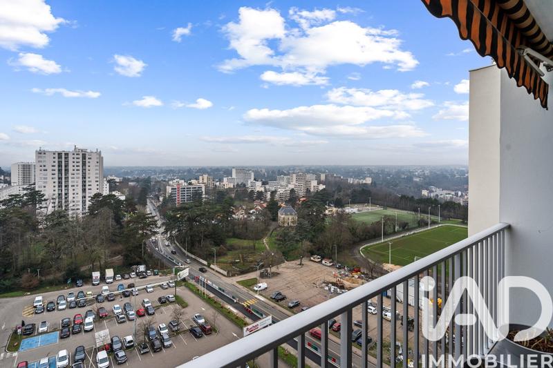 Appartement - 75 m² - 4 pièces