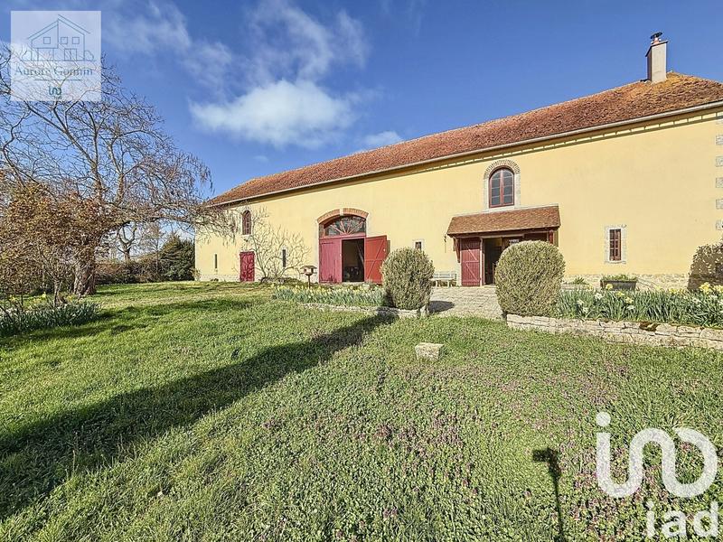 Maison - 195 m² - 5 pièces