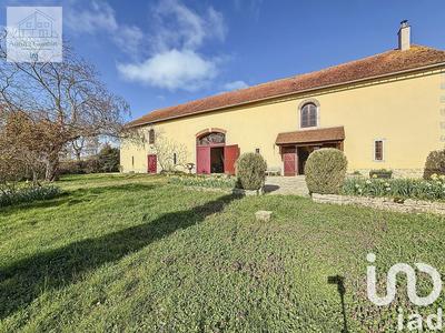 Maison - 195 m² - 5 pièces