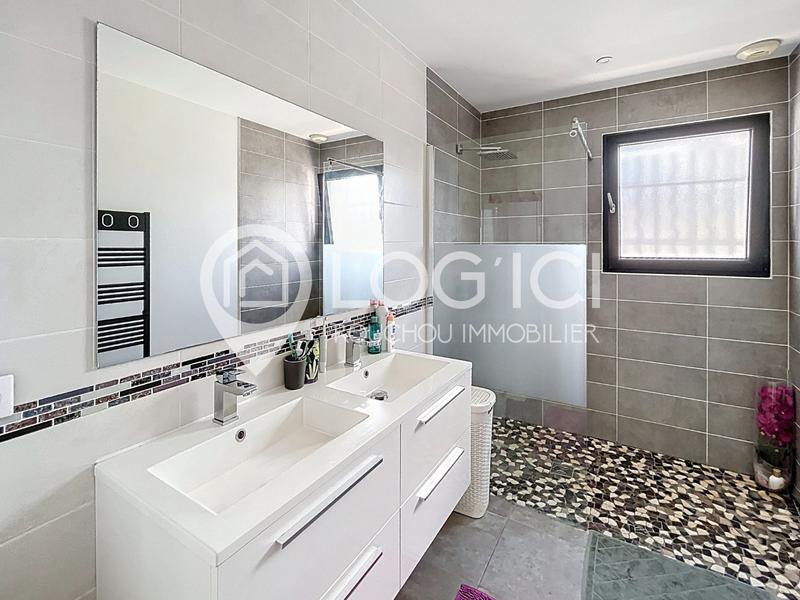 Maison - 133 m² - 5 pièces