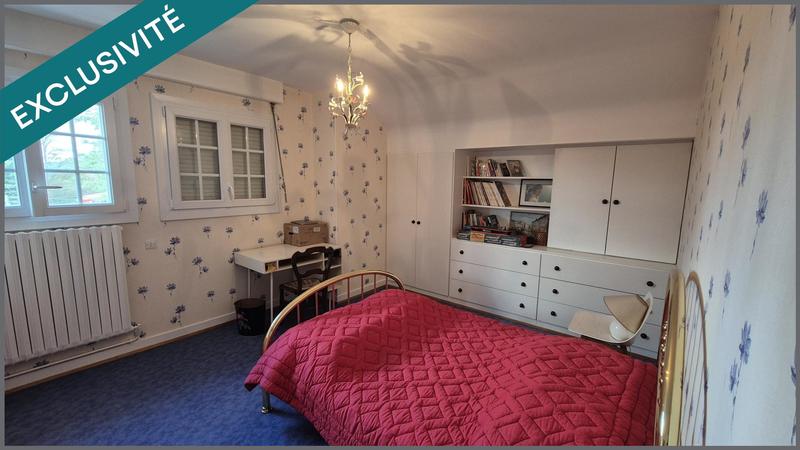 Maison - 159 m² - 8 pièces