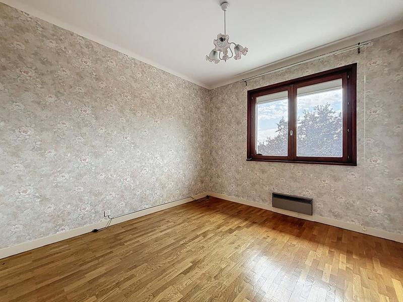 Maison - 160 m² - 5 pièces