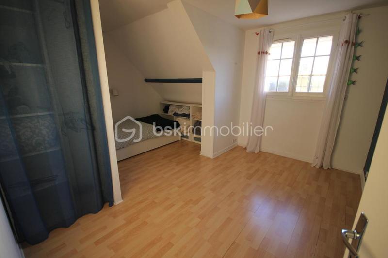 Pavillon - 175 m² - 9 pièces