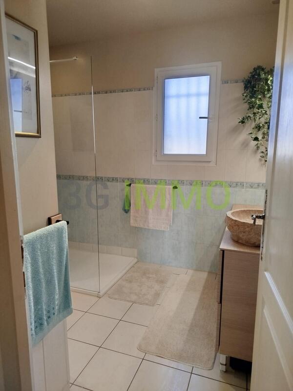 Maison - 108 m² - 4 pièces