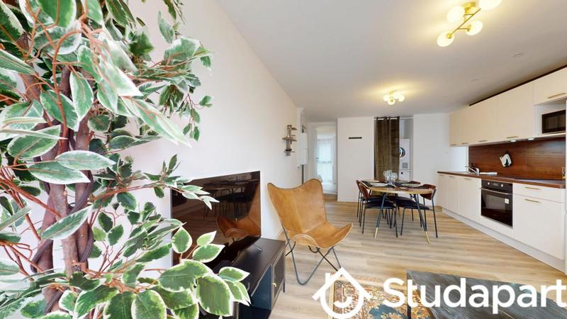 Chambre - 78 m² - 1 pièce