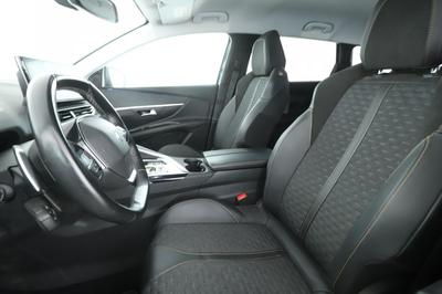 Peugeot 5008 1.5 Blue-HDi Roadtrip Eat8 130 ch