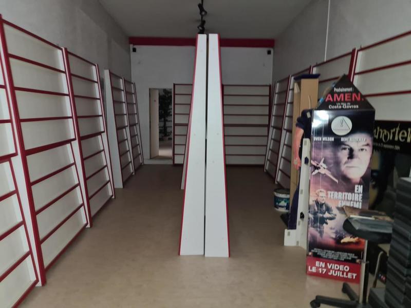 Local commercial - 101 m²