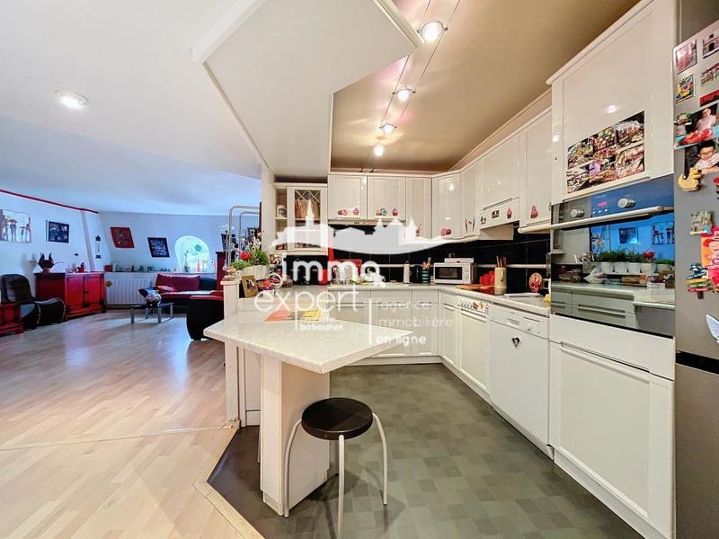 Appartement - 115 m² - 5 pièces