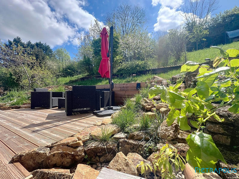 Maison ancienne - 185 m² - 7 pièces