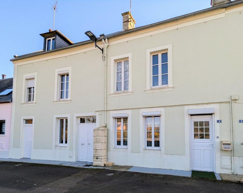 Maison - 88 m² - 4 pièces