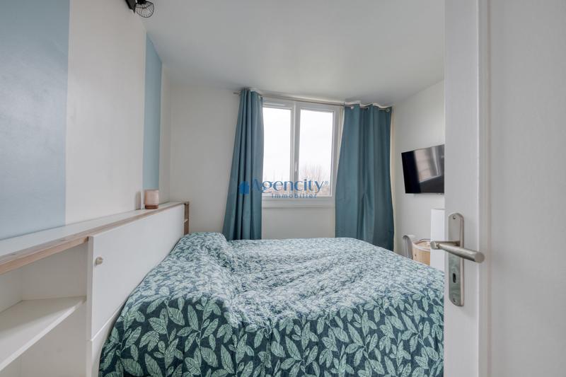 Appartement - 64 m² - 4 pièces