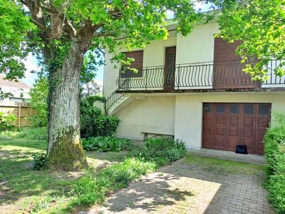 Maison - 180 m² - 4 pièces