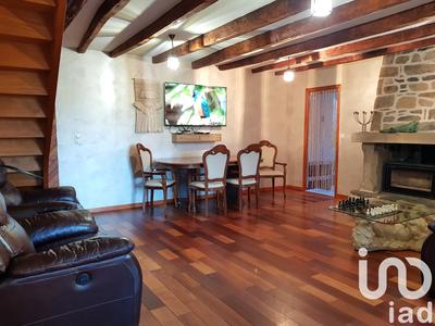 Maison - 170 m² - 8 pièces