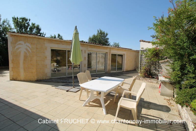 Maison - 177 m² - 7 pièces