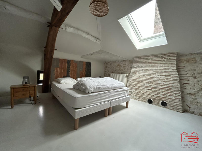 Maison - 191 m² - 7 pièces