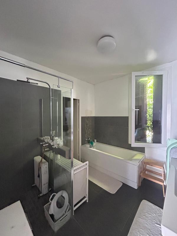 Maison - 76 m² - 4 pièces