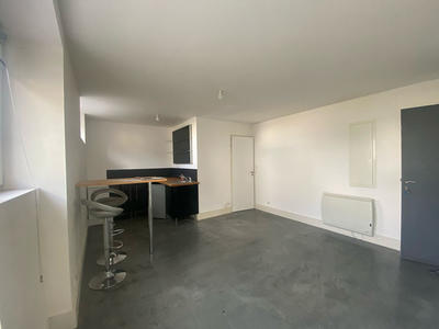 Immeuble - 270 m² - 8 pièces