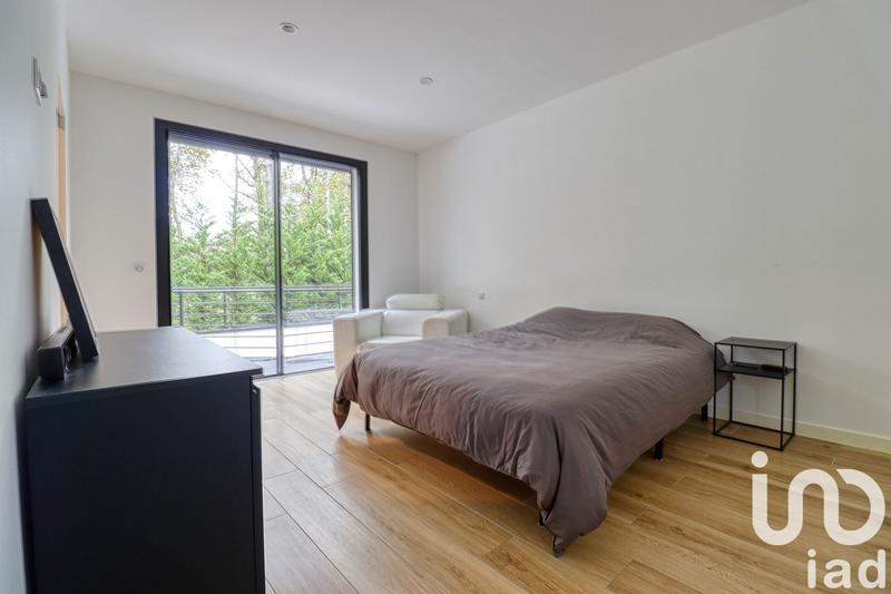 Maison de maîtres - 300 m² - 7 pièces