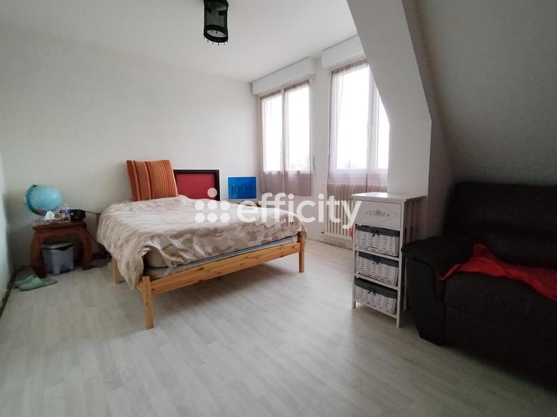 Maison - 157 m² - 7 pièces