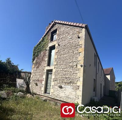 Maison ancienne - 400 m² - 7 pièces