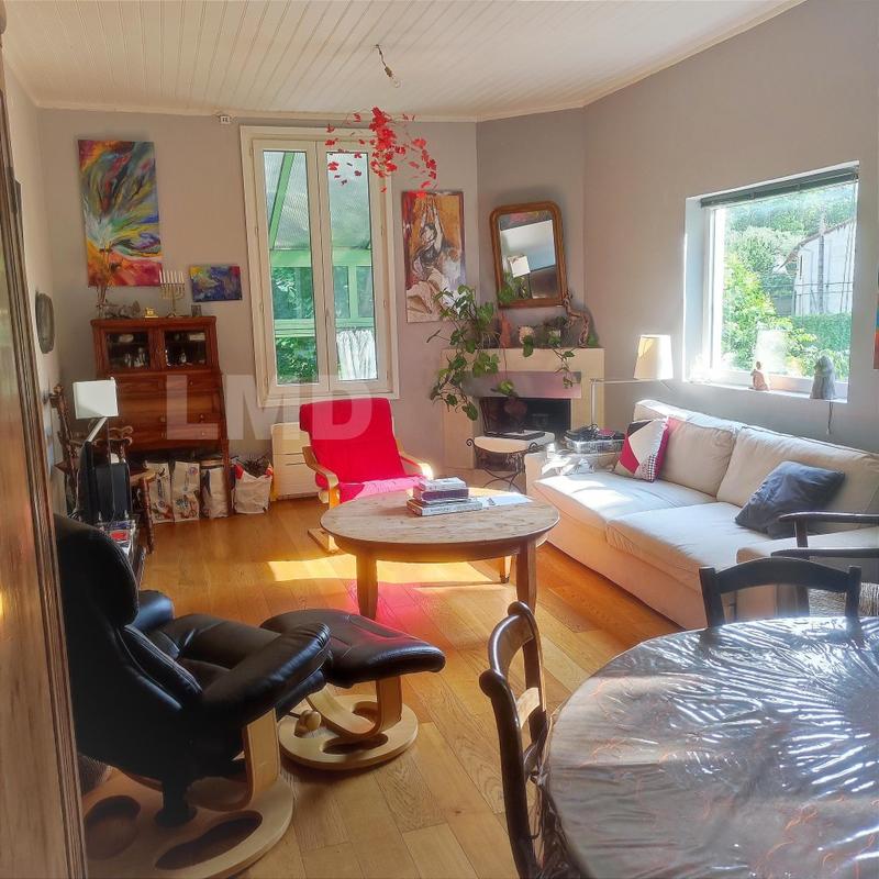 Maison traditionnelle - 110 m² - 4 pièces