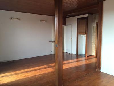 Appartement - 64 m² - 2 pièces