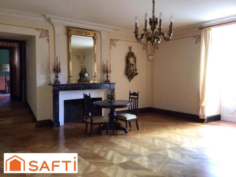 Propriété - 454 m² - 11 pièces