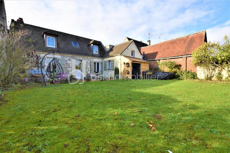 Maison en pierre - 164 m² - 7 pièces