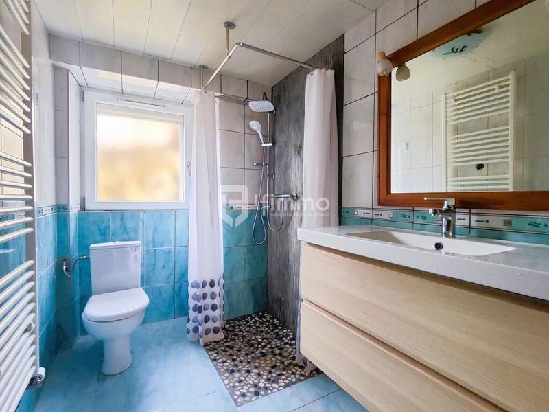 Maison - 160 m² - 7 pièces