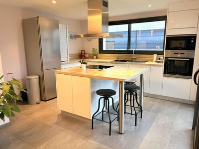 Maison - 127 m² - 5 pièces