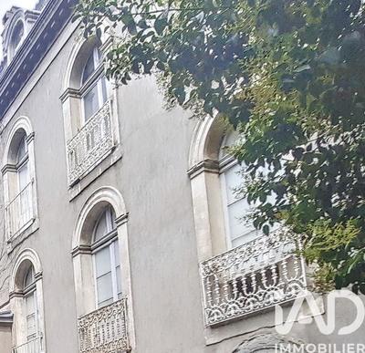 Maison de ville - 340 m² - 18 pièces