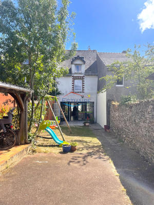 Maison - 117 m² - 5 pièces