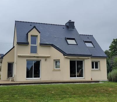 Maison - 102 m² - 7 pièces