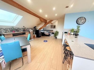 Appartement - 128 m² - 5 pièces