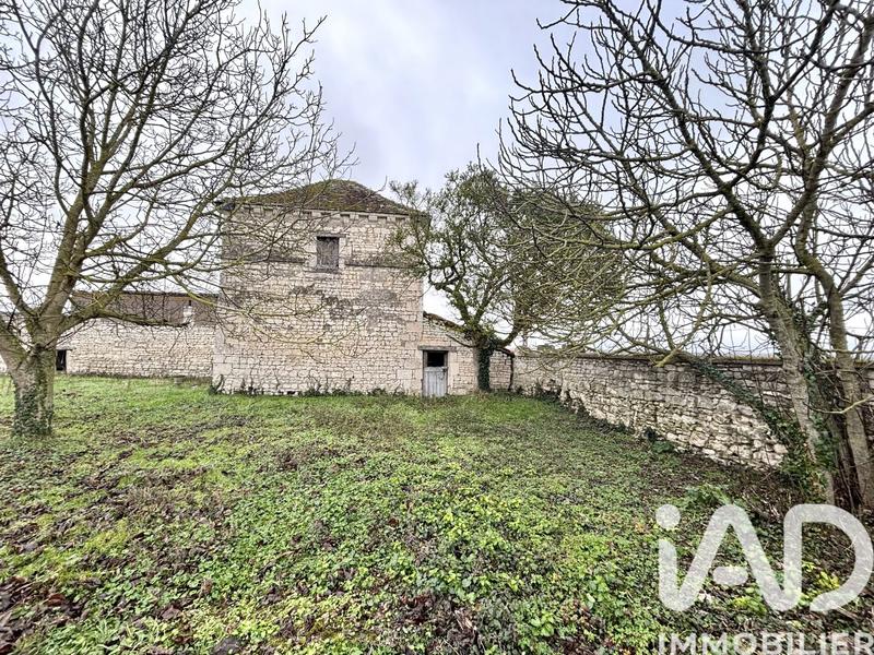 Maison - 208 m² - 8 pièces