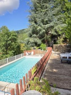 Maison d'architecte - 130 m² - 6 pièces