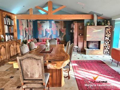 Maison de campagne - 250 m² - 7 pièces