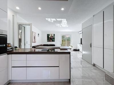 Maison - 88 m² - 3 pièces