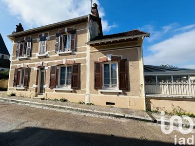 Maison - 139 m² - 5 pièces