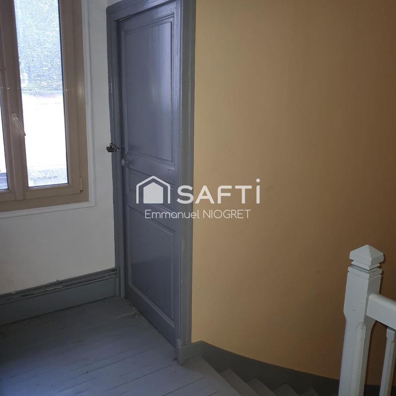 Appartement - 100 m² - 5 pièces